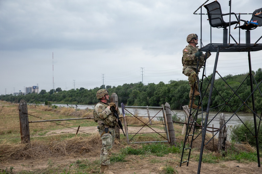 130th Maneuver Enhancement Brigade visits Laredo