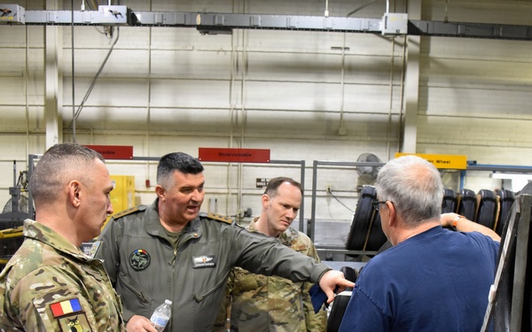 Chief of the Romanian Air Force visits ENJJPT