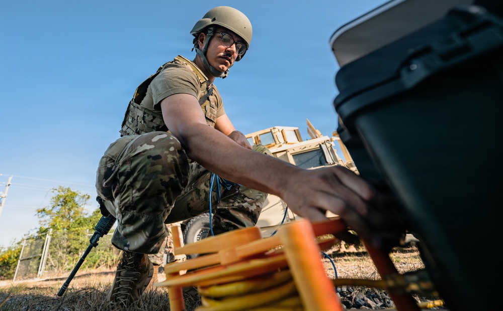 325th CS tests Mission-Ready Airman concept during exercise Blinded Camel