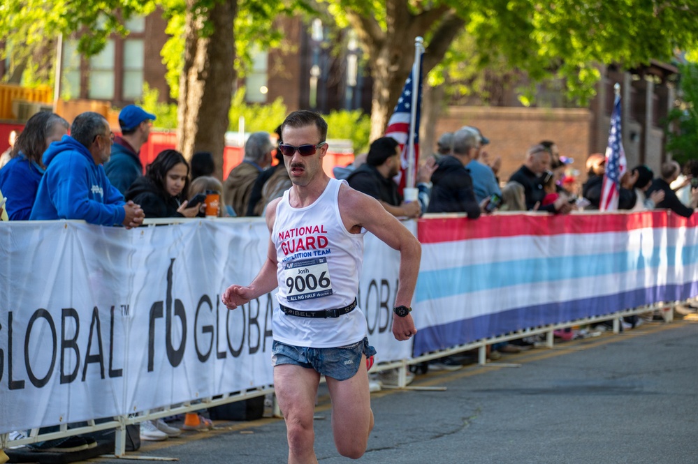 National Guard members go the distance at 49th annual Lincoln Marathon