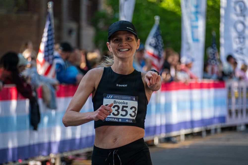 National Guard members go the distance at 49th annual Lincoln Marathon