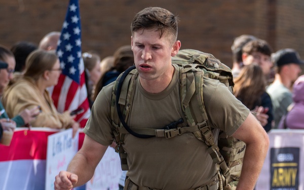 National Guard members go the distance at 49th annual Lincoln Marathon