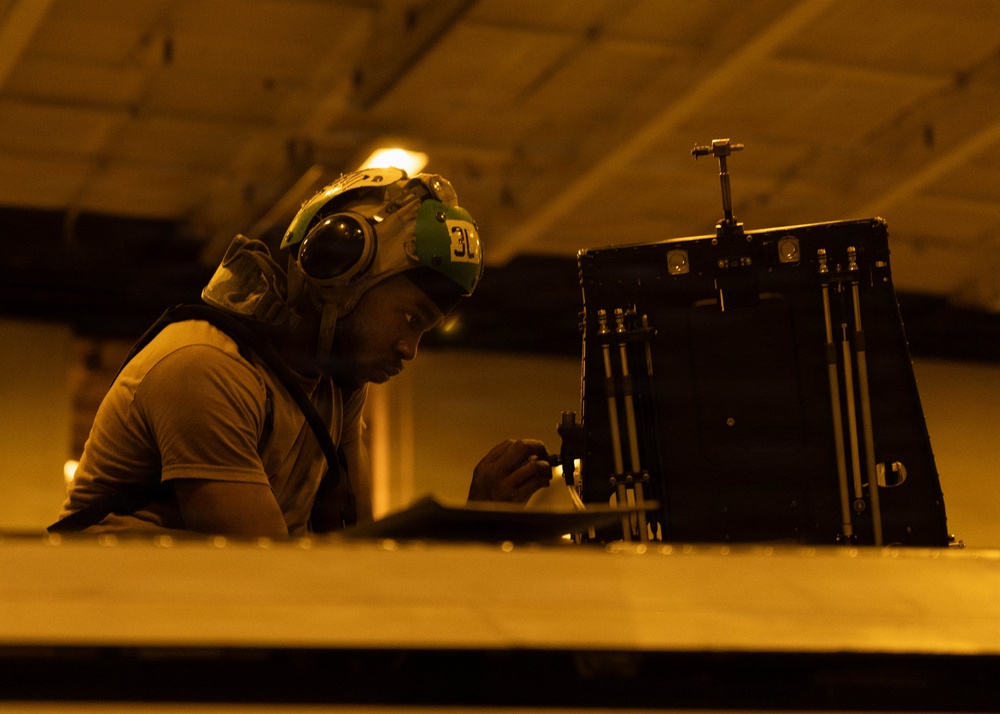 Aircraft Maintenance Aboard USS George H.W. Bush (CVN 77)