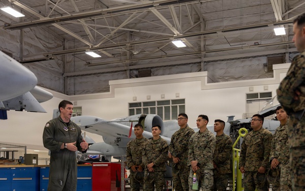 U.S. Marines with 1st Marine Division participate in A-10 Thunderbolt II “Warthog” familiarization