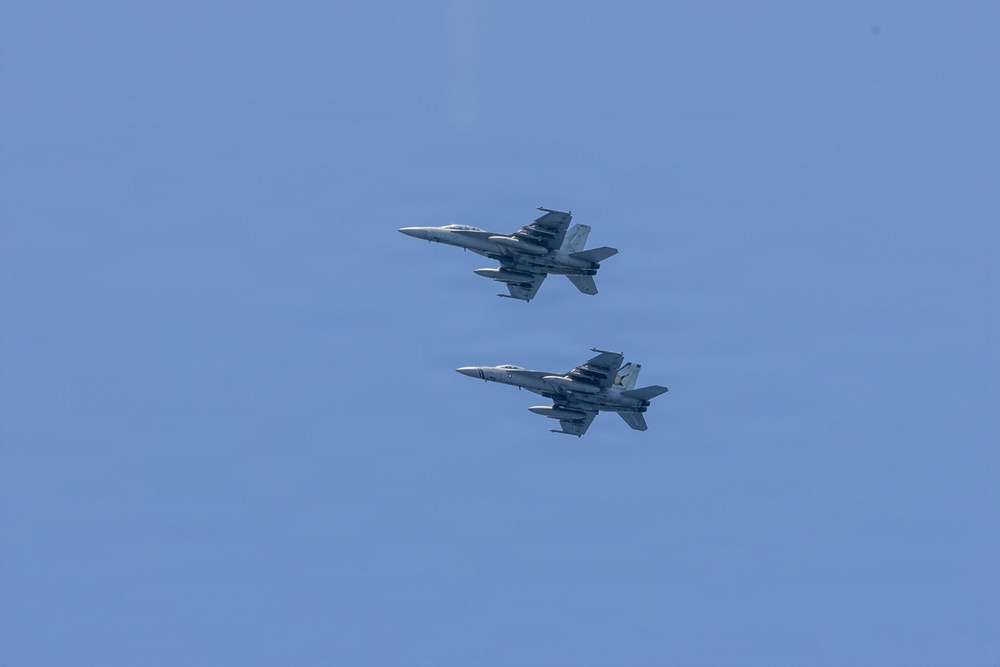 Flight Operations Aboard USS George H.W. Bush (CVN 77)