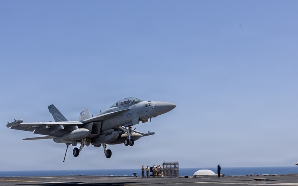 Flight Operations Aboard USS George H.W. Bush (CVN 77)