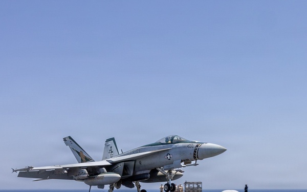 Flight Operations Aboard USS George H.W. Bush (CVN 77)