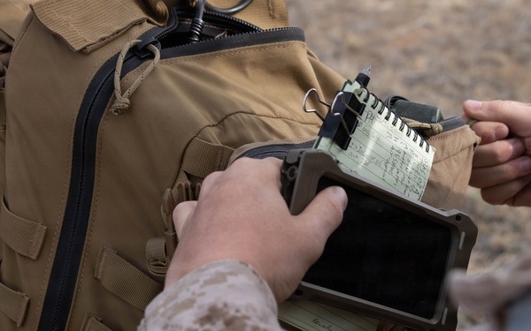 Marines coordinate close air support during Exercise Garnet Rattler