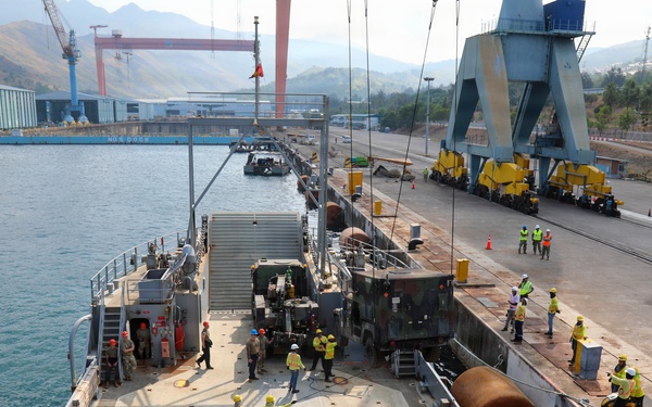 Port of Agila Equipment Upload during Seaport of Debarkation (SPOD) Operations