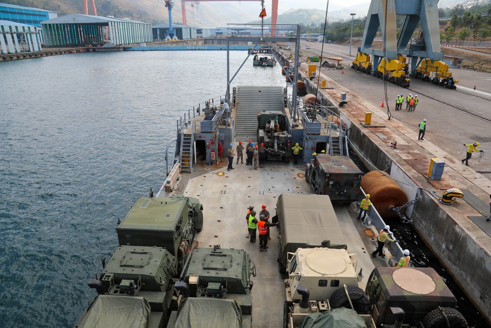 Port of Agila Equipment Upload during Seaport of Debarkation (SPOD) Operations