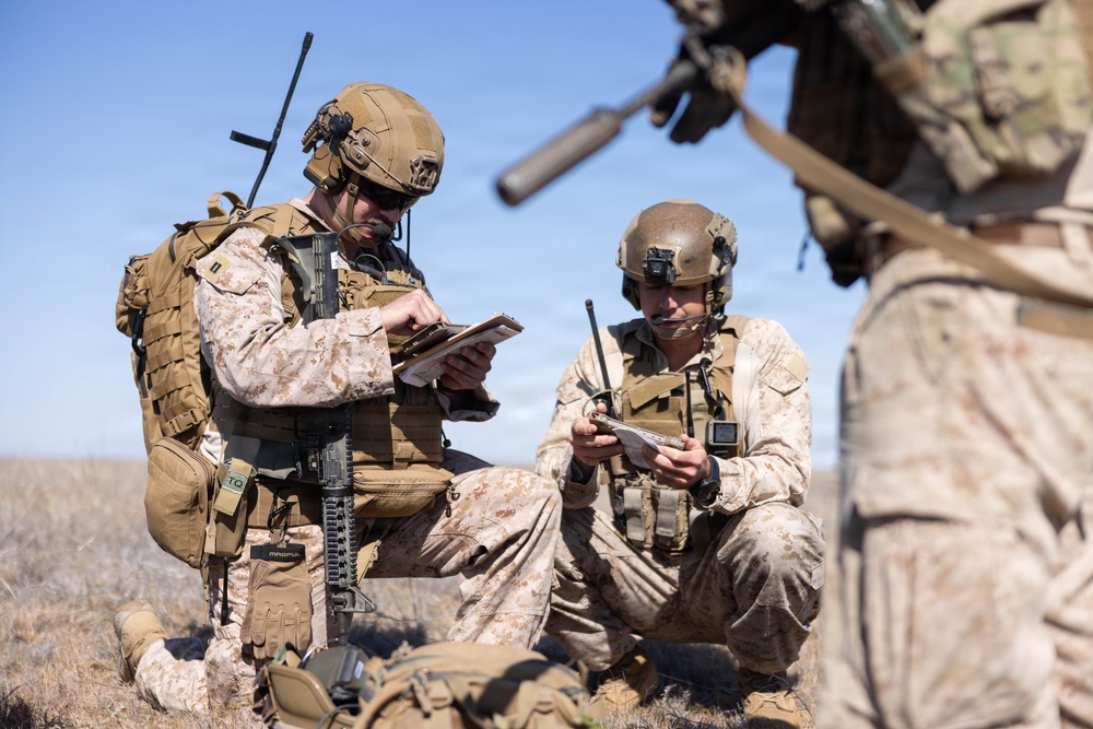 Exercise Garnet Rattler: Marines coordinate close air support, conduct urban assault