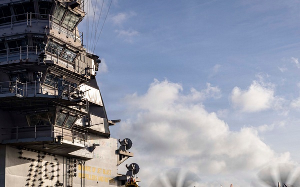 Acting Secretary of the Navy Visits USS Gerald R. Ford (CVN 78)