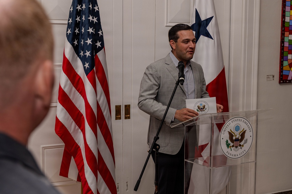 General Capstone joined by the U.S. Ambassador of Panama in Panama City