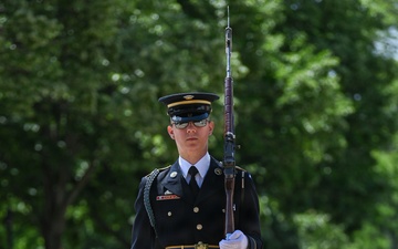 Tomb Guard protects and honors the fallen at the Tomb of the Unknown Soldier