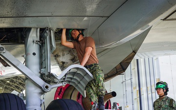 VP-26 Tridents Conduct Routine Maintenance on P-8A Poseidon