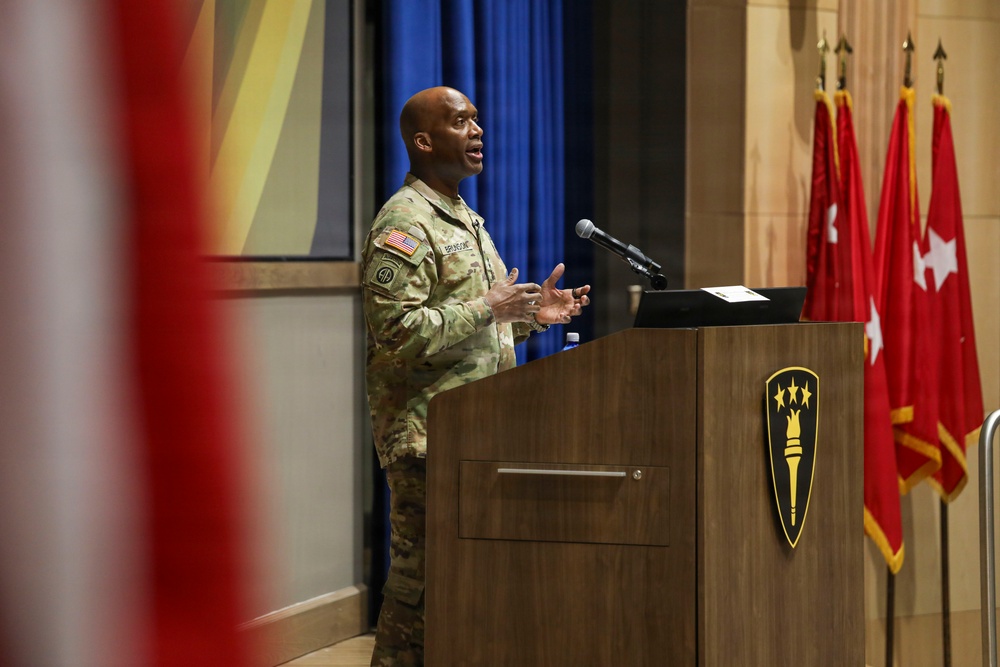 USFK Commander Attends 2026 Strategic Landpower Symposium