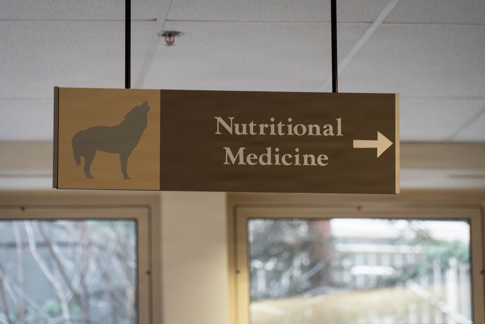 A Recipe for Readiness: JBER Highlights Nutritional Medicine Flight