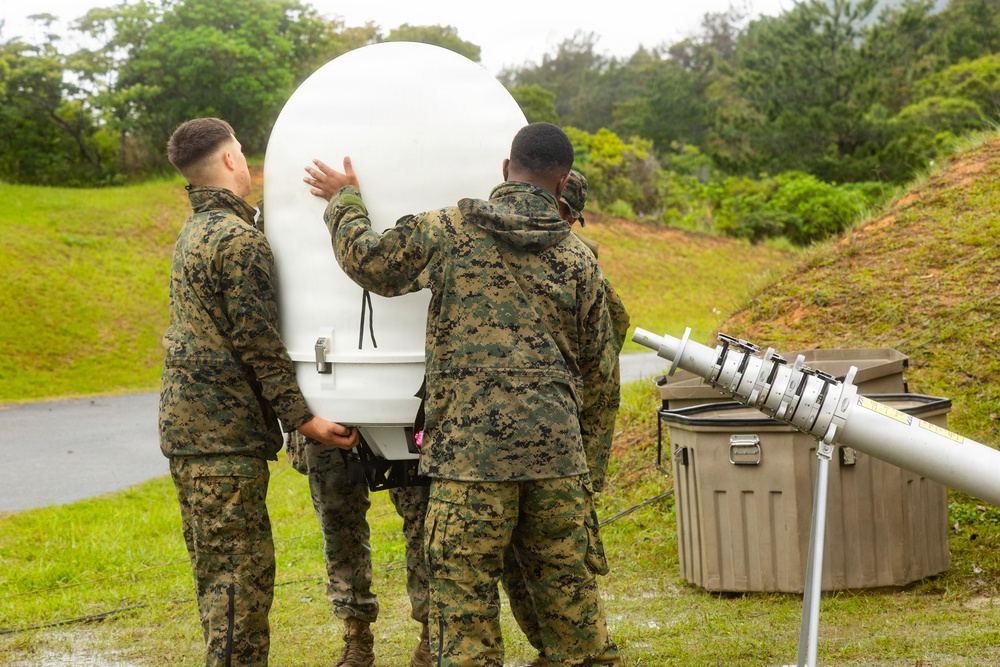 Kaiju Rain 26: 3d Intelligence Battalion meteorological and oceanographic analyst forecasters set up weather sensors