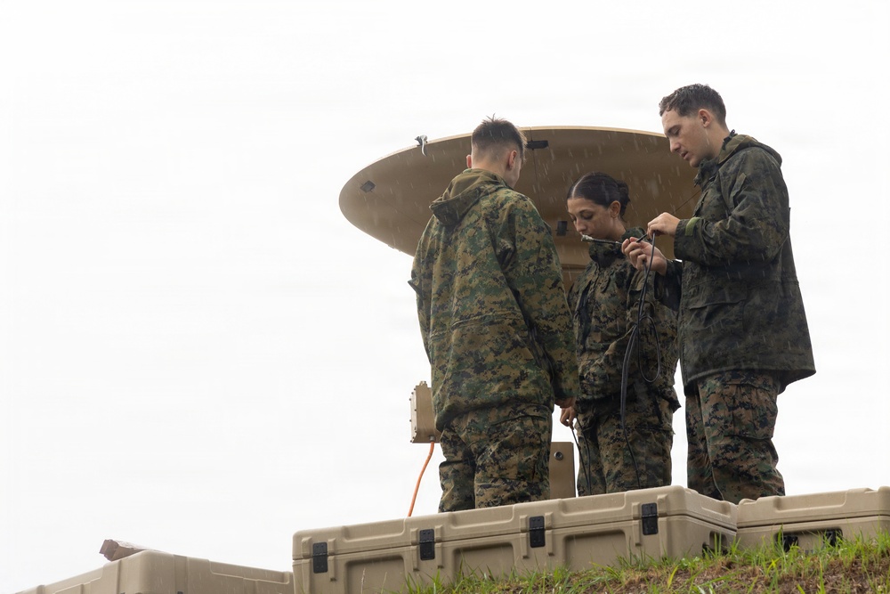 Kaiju Rain 26: 3d Intelligence Battalion meteorological and oceanographic analyst forecasters set up weather sensors
