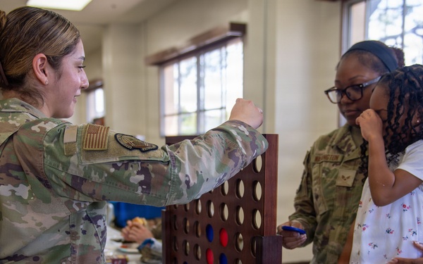 Yokota hosts Kick Off for AFAF Campaign