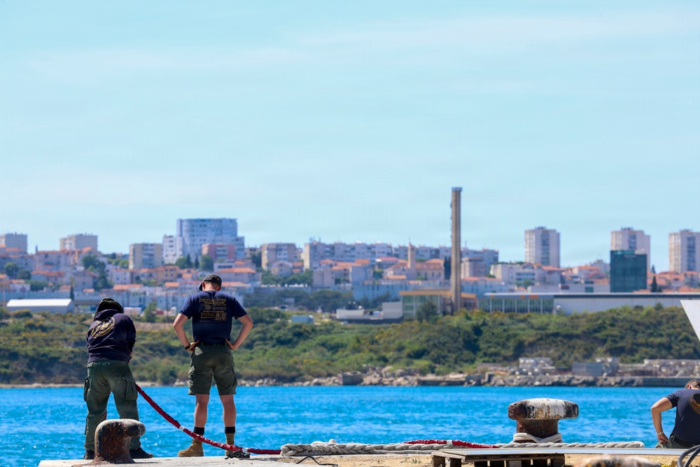 Seabee Divers Support Critical Port Repairs in Croatia