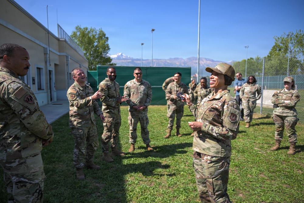 31 FW Command Chief immerses with 31 SFS K-9 unit