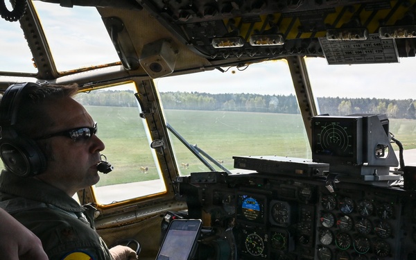 Supply from the sky: U.S., Polish Airmen strengthen Allied airlift capabilities during exercise Hussar Saber 26-1