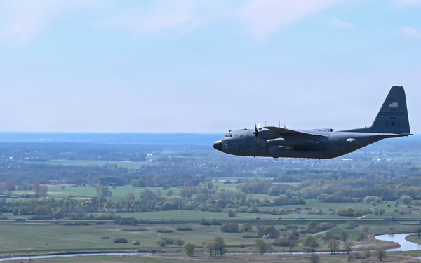 Supply from the sky: U.S., Polish Airmen strengthen Allied airlift capabilities during exercise Hussar Saber 26-1