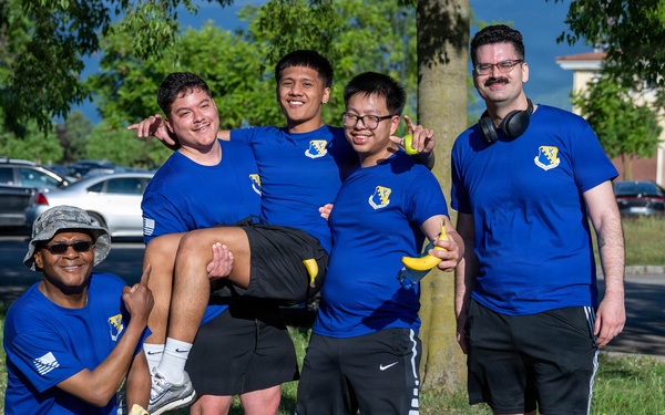 31 FW Airman participate in Chaplain’s Spirit 4k