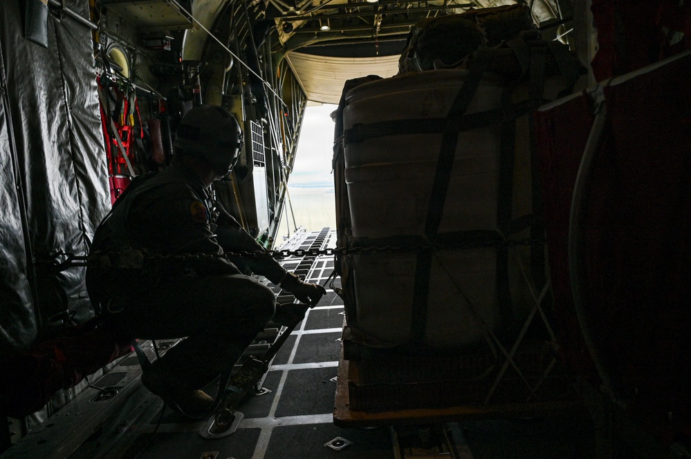 Supply from the sky: U.S., Polish Airmen strengthen Allied airlift capabilities during exercise Hussar Saber 26-1