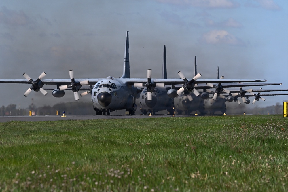 Supply from the sky: U.S., Polish Airmen strengthen Allied airlift capabilities during exercise Hussar Saber 26-1