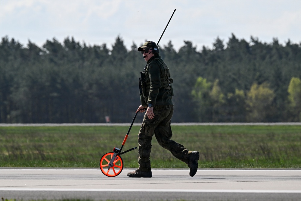 Supply from the sky: U.S., Polish Airmen strengthen Allied airlift capabilities during exercise Hussar Saber 26-1