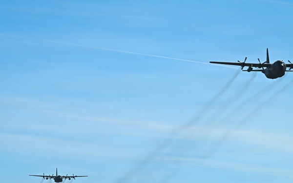 Supply from the sky: U.S., Polish Airmen strengthen Allied airlift capabilities during exercise Hussar Saber 26-1
