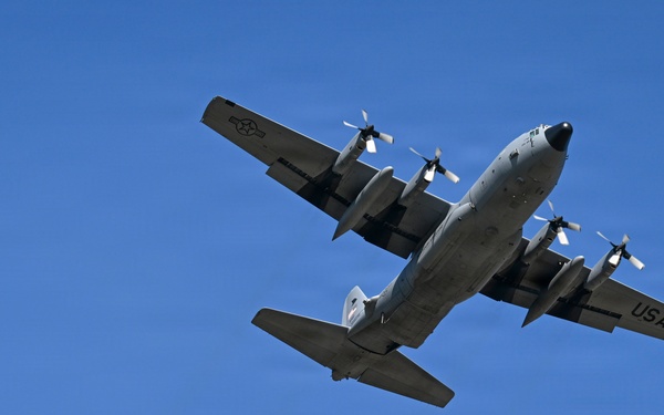 Supply from the sky: U.S., Polish Airmen strengthen Allied airlift capabilities during exercise Hussar Saber 26-1