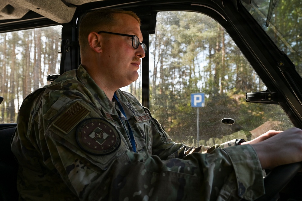 Supply from the sky: U.S., Polish Airmen strengthen Allied airlift capabilities during exercise Hussar Saber 26-1