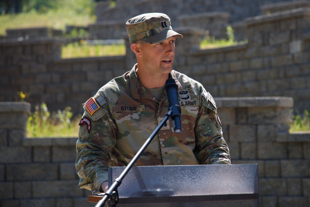 B Co 4-23IN Change of Command