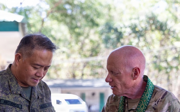 Balikatan 2026: U.S. Army Maj. Gen. E. Darrin Cox Visits Medical and Aviation Sites