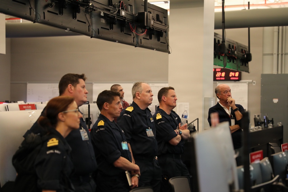 UK Second Sea Lord Visits Chamberlain Hall, Hefti GLOC.