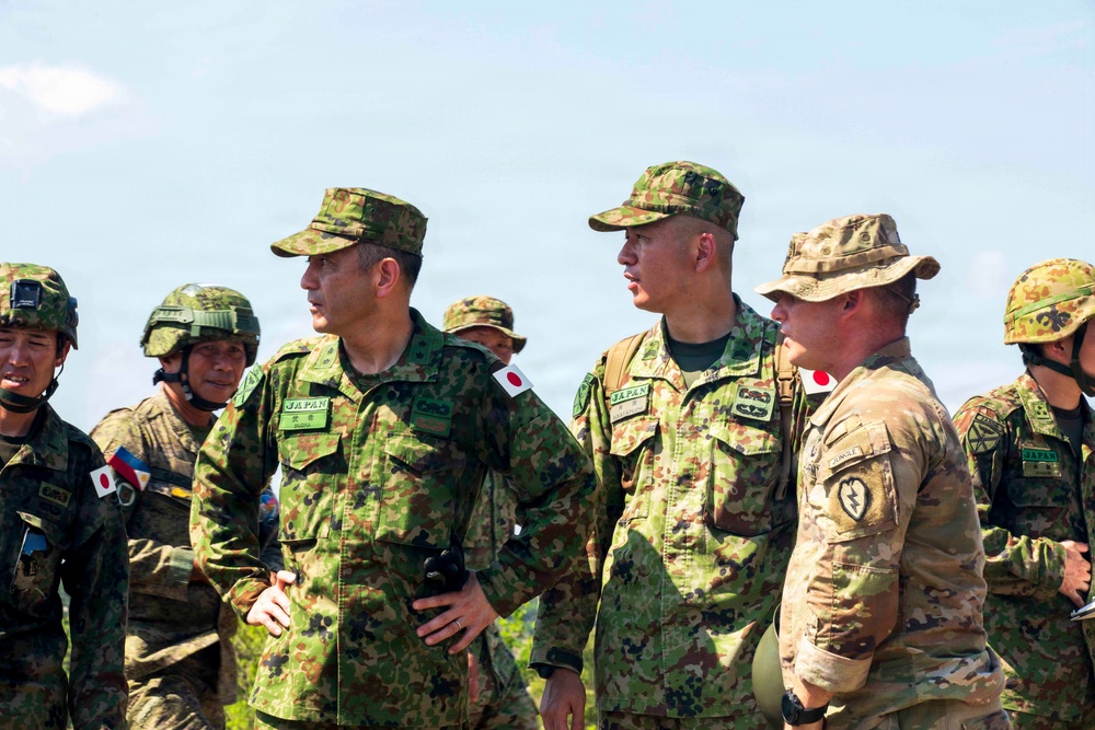 Balikatan 2026: JGSDF Major General Toshikatsu Musha visits 25th ID mortar firing point during a live fire exercise in the Philippines