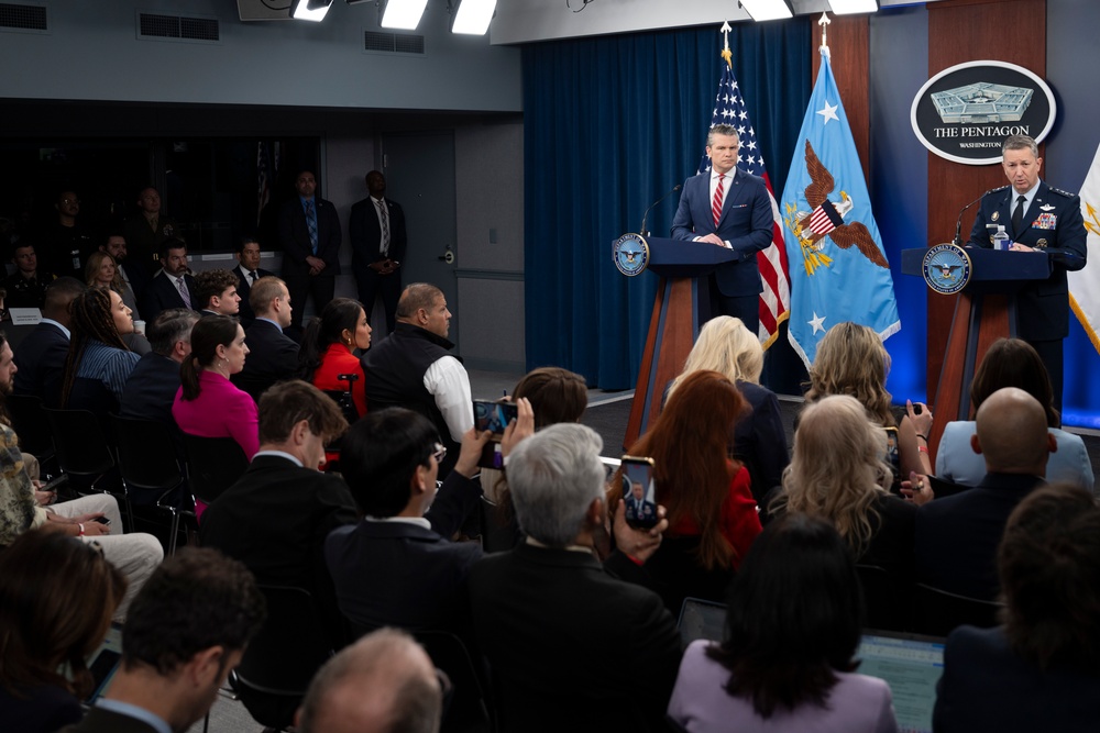 SW, CJCS Conduct Presser