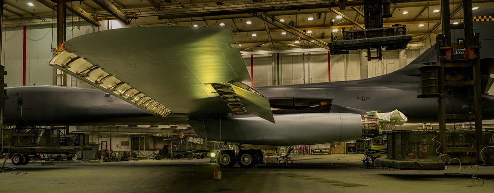 Back from the Boneyard: Tinker Brings B-1 Back to the Fight