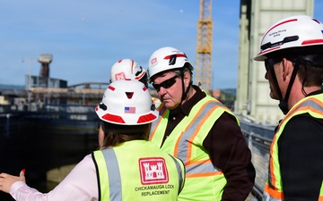 Lee Forsgren receives Chickamauga Lock Replacement Project update
