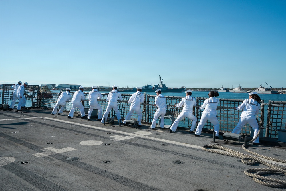 USS Wichita Returns to Naval Station Mayport
