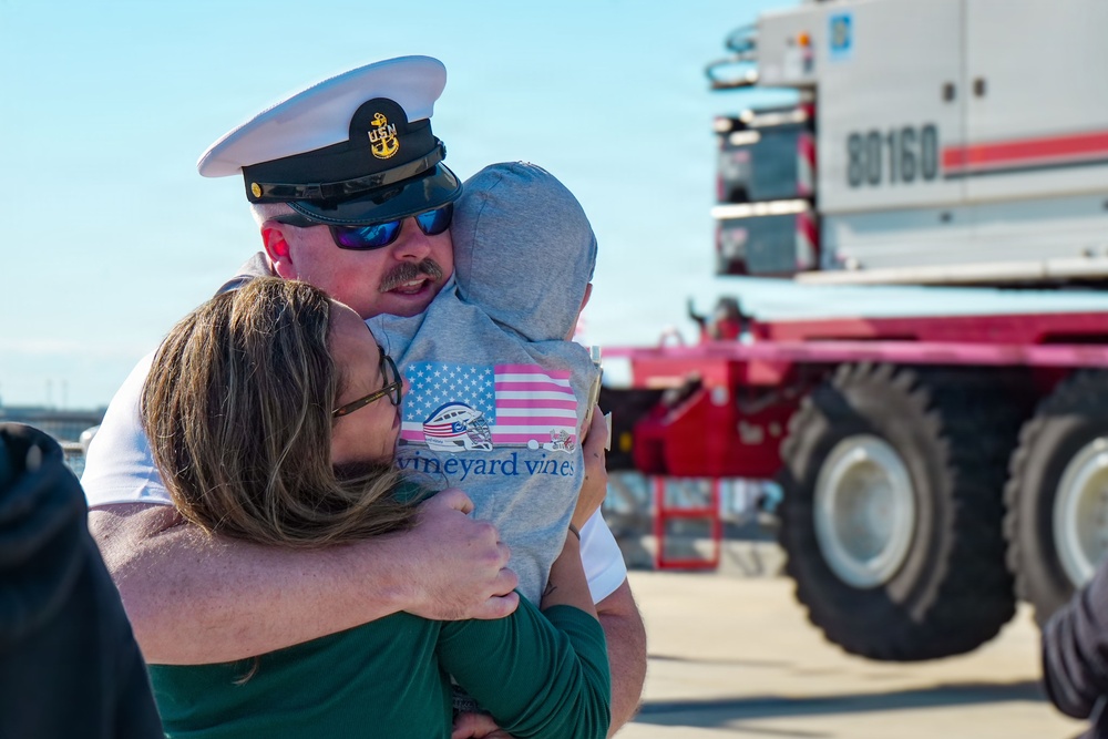 USS Wichita Returns to Naval Station Mayport