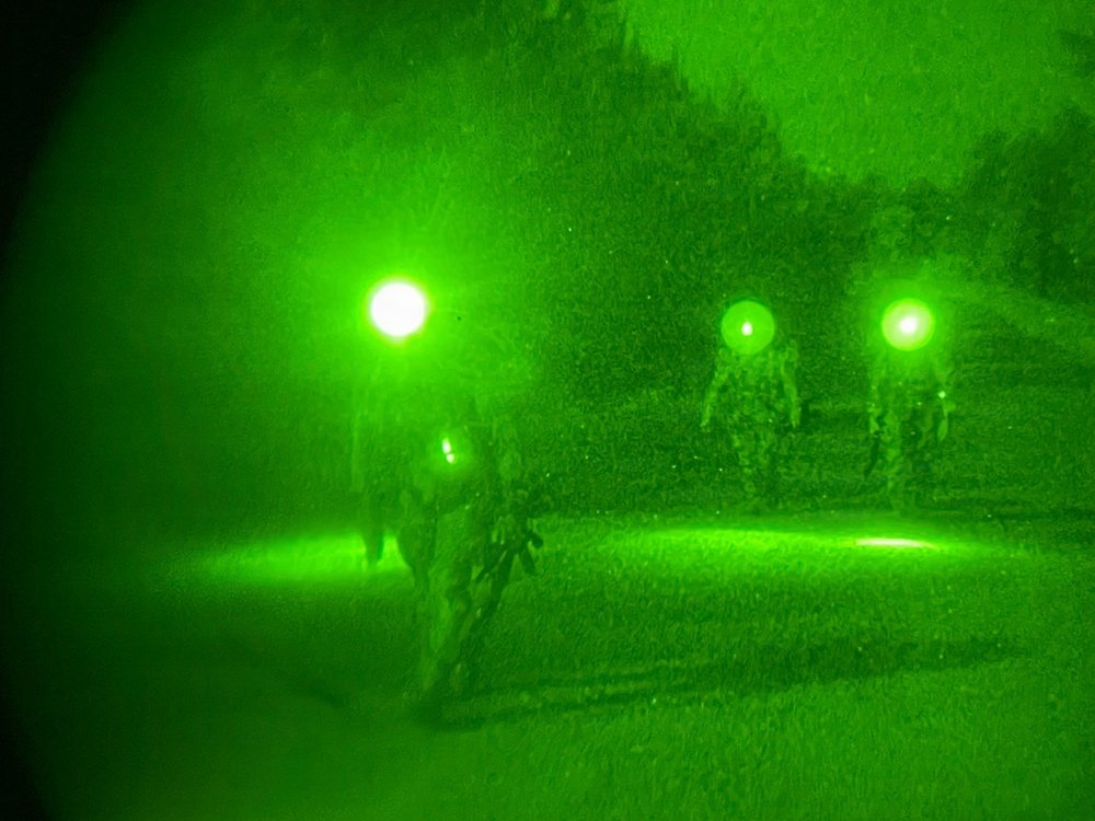T2COM BEST SQUAD NIGHT RUCK