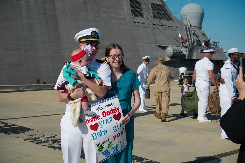 USS Wichita Returns to Naval Station Mayport