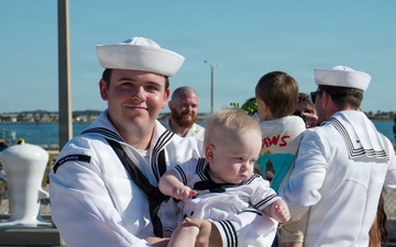USS Wichita Returns to Naval Station Mayport