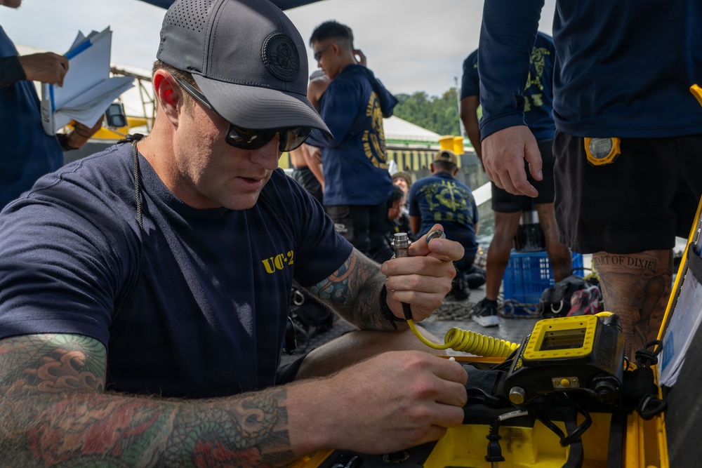 UCT 2 and Philippine Navy conduct maritime infrastructure assessment during BK26