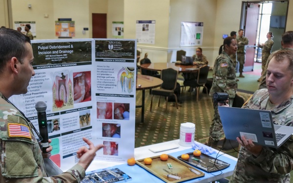 Fort Campbell DENTAC Hosts Symposium