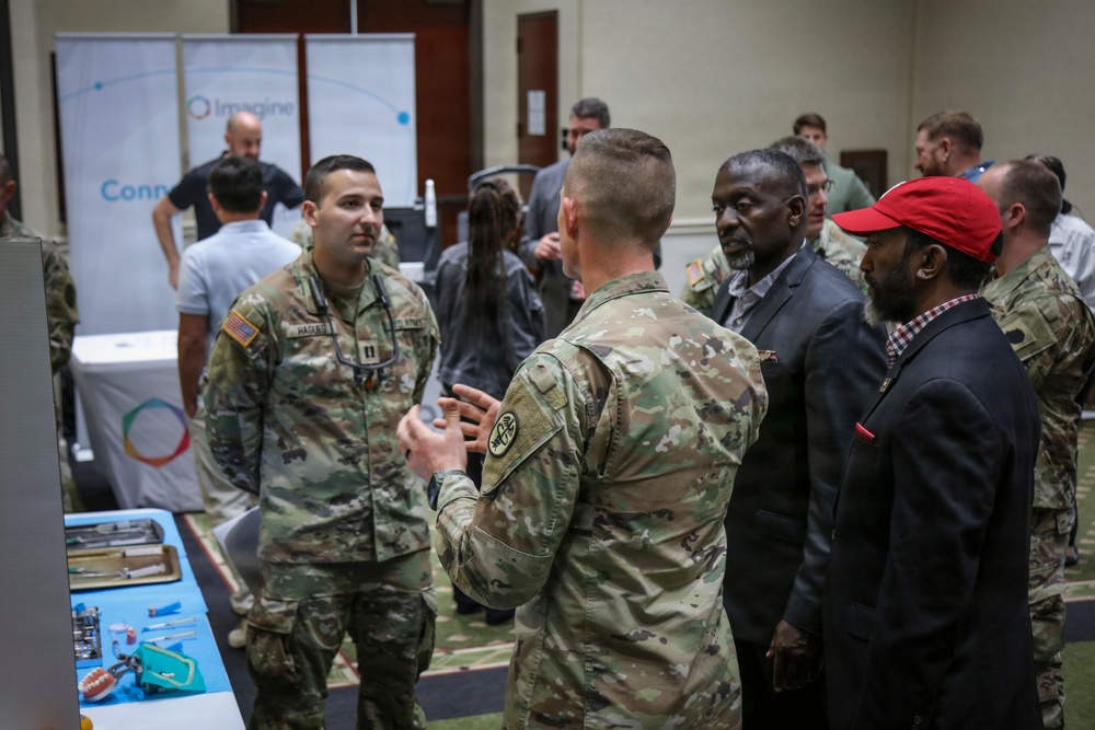 Fort Campbell DENTAC Hosts Symposium